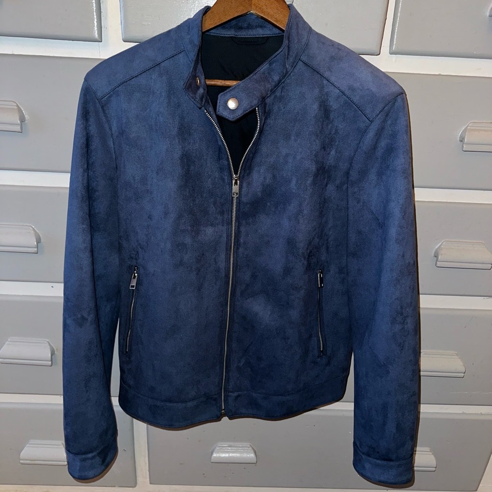 Express Blue Suede Bomber Jacket with Fitted Silhouette